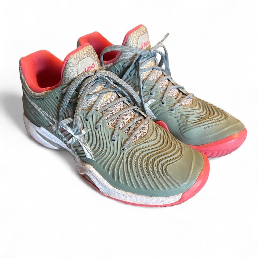 Asics Gel-Quay 10 Tennis Shoe in Sage Green/Pink - Women's Size 7